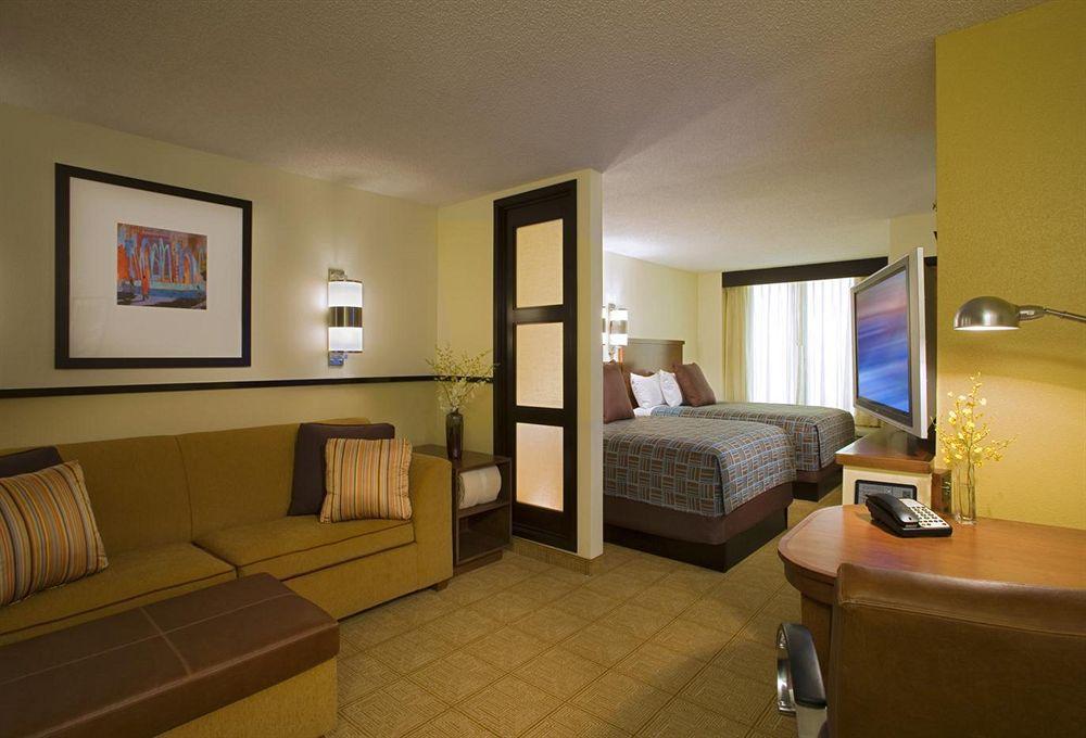 Hyatt Place Uc Davis Pokoj fotografie