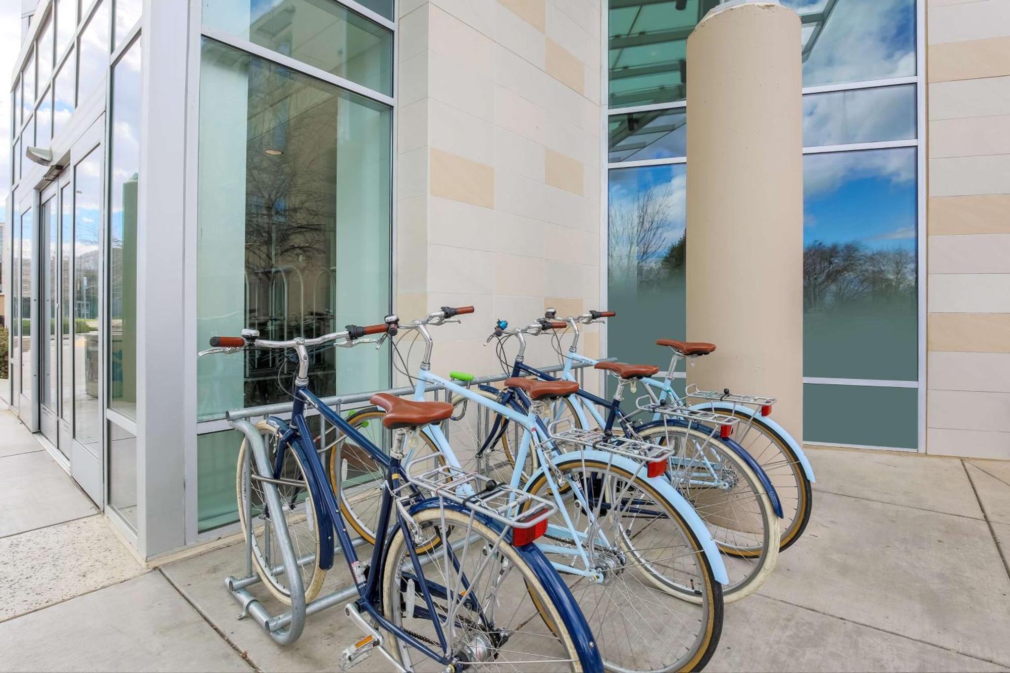 Hyatt Place Uc Davis Exteriér fotografie